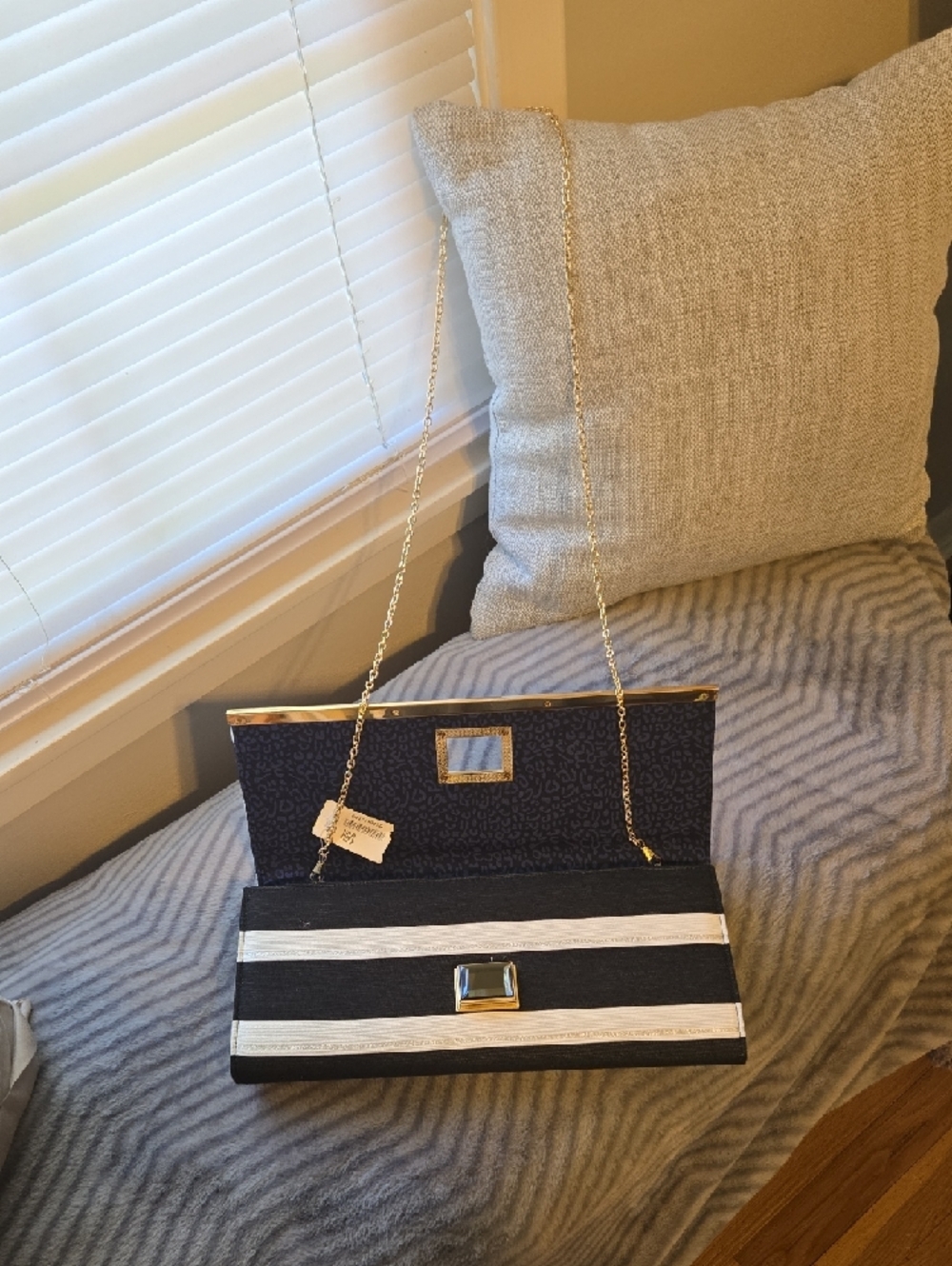 Striped Black and Cream Clutch with Gold Accent 🖤🤍 - Picture 5 of 11